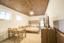 4L Apartmán, kuchyň, koupelna, WC