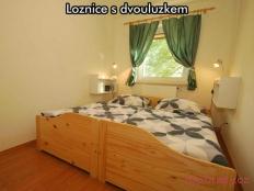 ložnice s dvoulůžkem